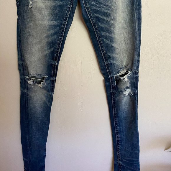 Distressed BuckleBlack Ripped Skinny Jeans - Picture 3 of 4